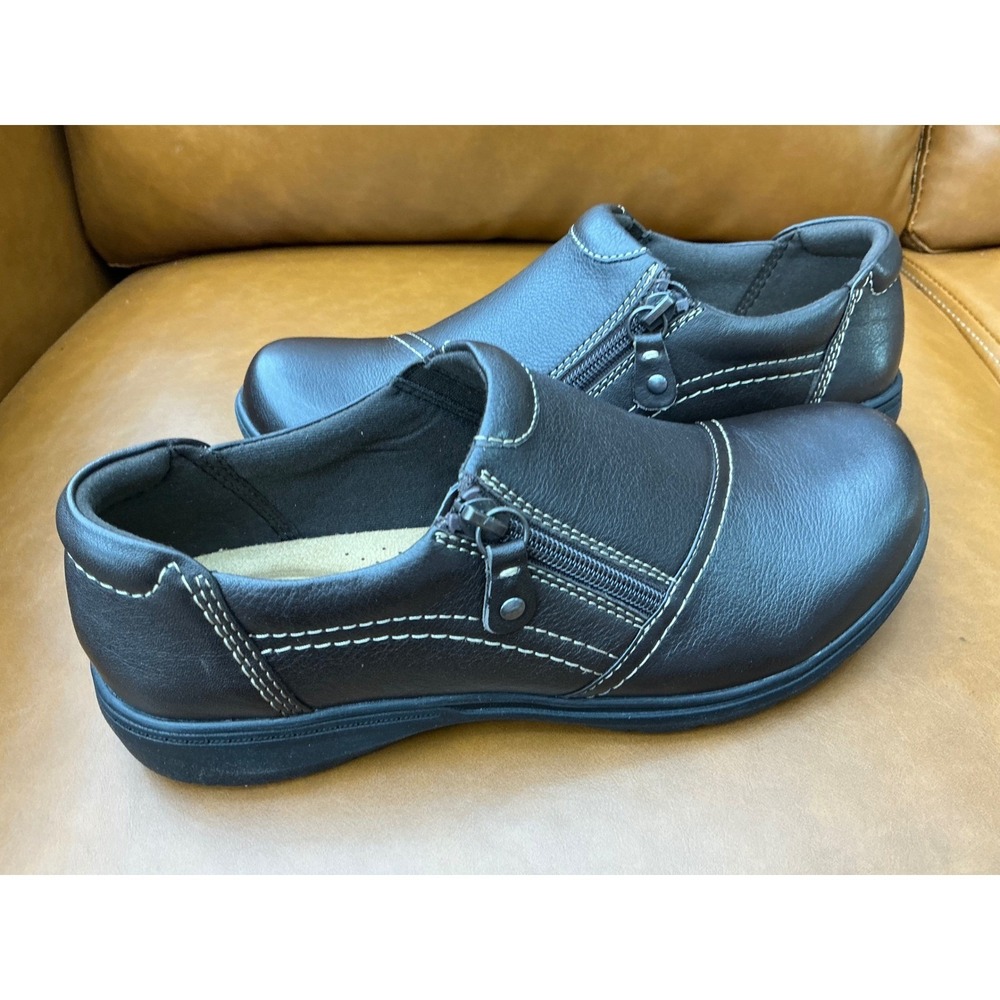 Clarks Carleigh Ray Loafers Womens 9W Brown Excellent Leather Zip Slip On Shoes